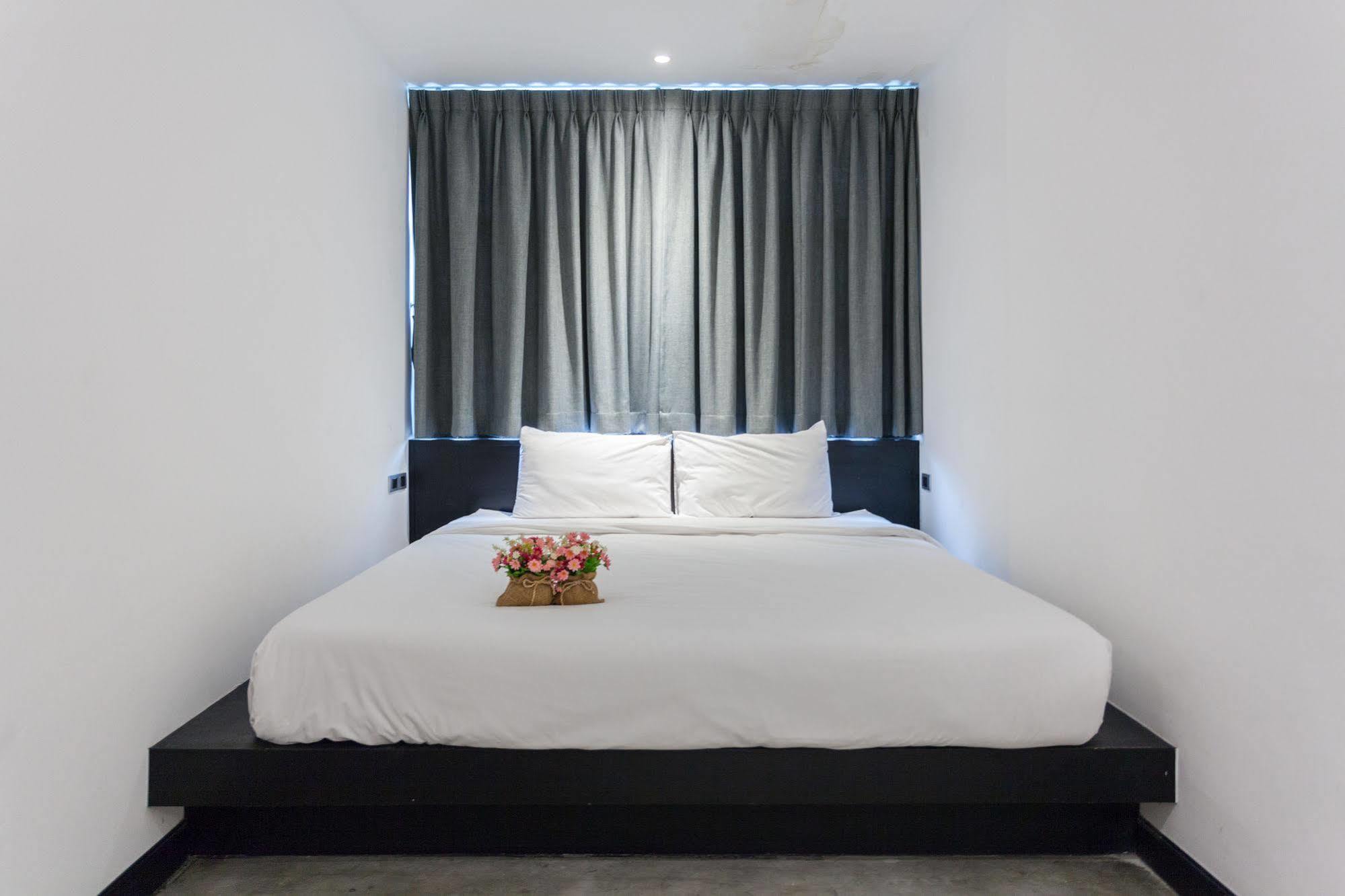 Islanda Boutique Hotel Patong Eksteriør bilde