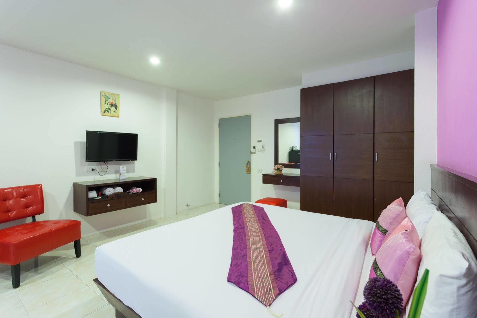 Islanda Boutique Hotel Patong Eksteriør bilde